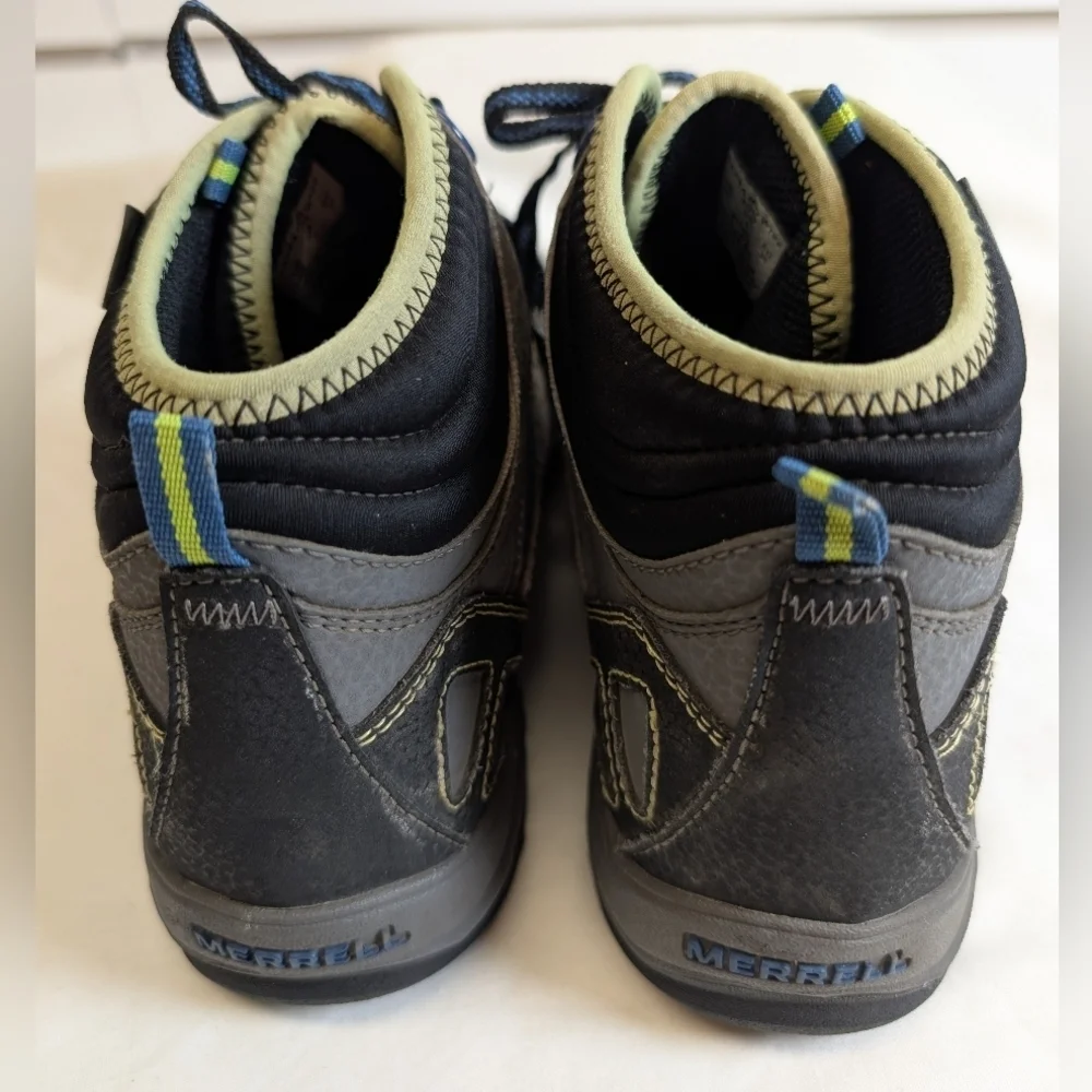 Merrell Capra Mid Waterproof Gray Blue Leather Boys Hiking Boot Size 4M NWOT